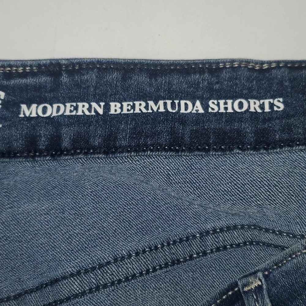 Signature Levi Strauss Womens Jean Shorts Size 22W - Picture 8 of 11